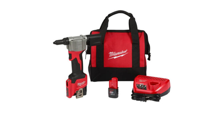 Milwaukee M12 Rivet Tool