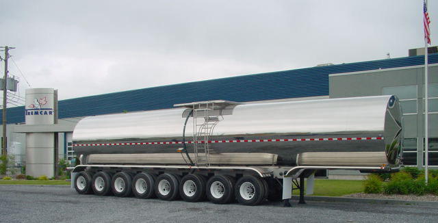 Tremcar Stainless Steel Food Grade Tank Trailer - 8 Axles