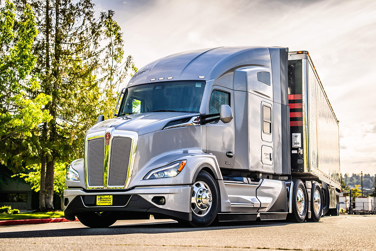 Kenworth T680 - Bendix ADAS